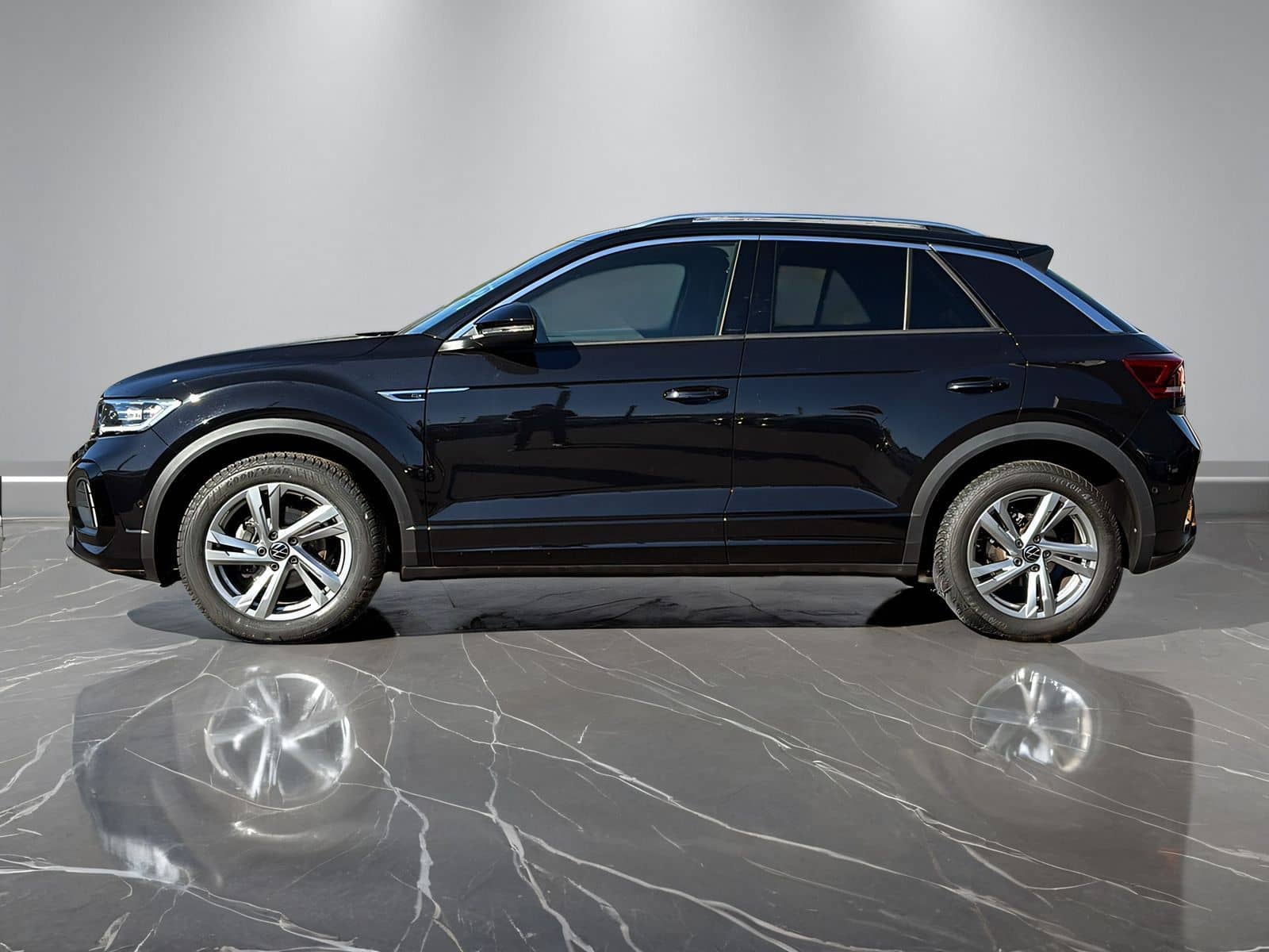 Volkswagen T-ROC R-Line 1.0TSI +LED+KAMERA+ACC+BUSINESS+DAB foto 5