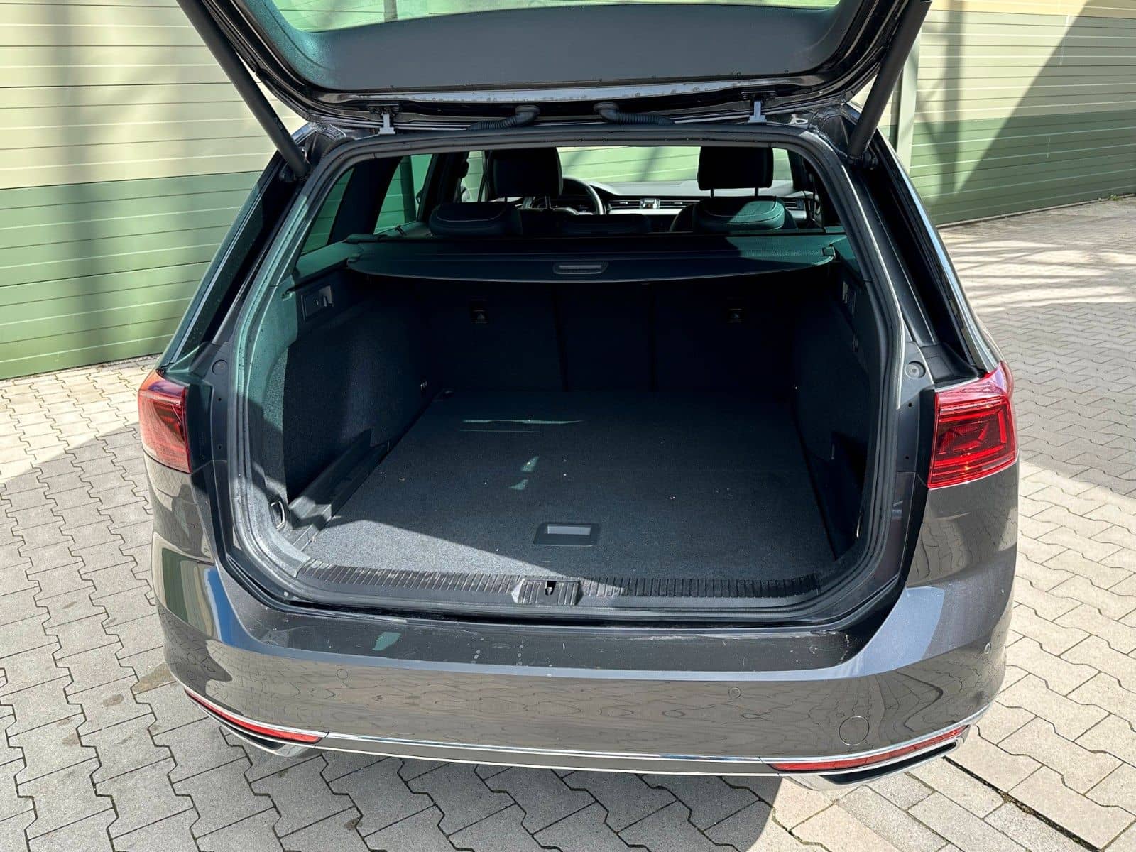 Volkswagen Passat Variant Elegance 2.0TDI DSG/360/ACC/Led foto 4