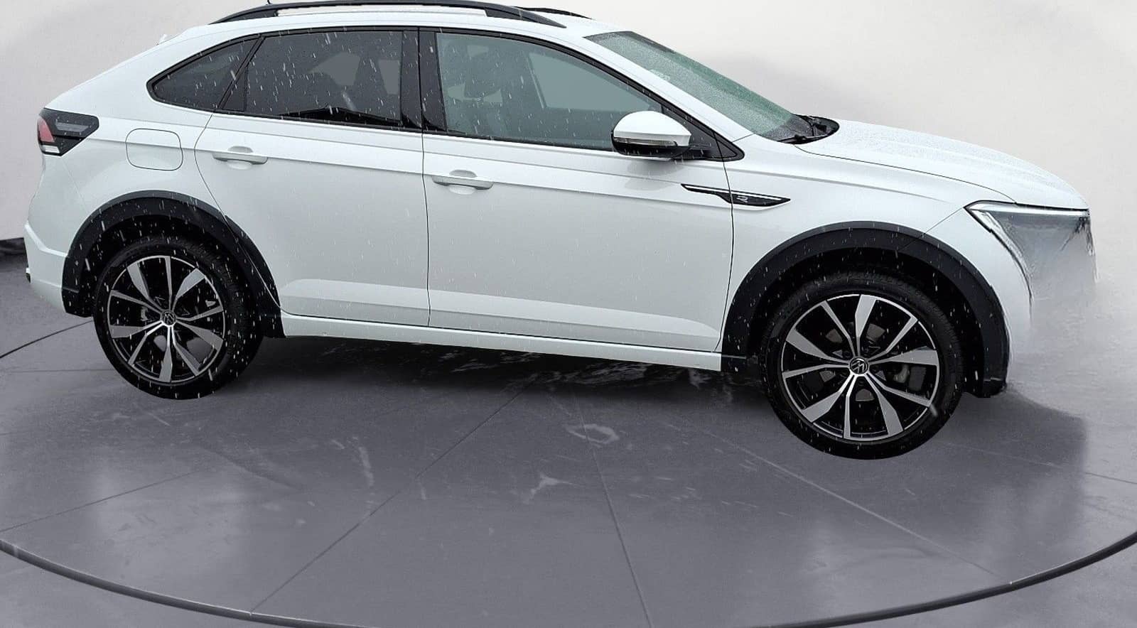 Volkswagen Taigo R-Line 1,5 TSI OPF DSG foto 6