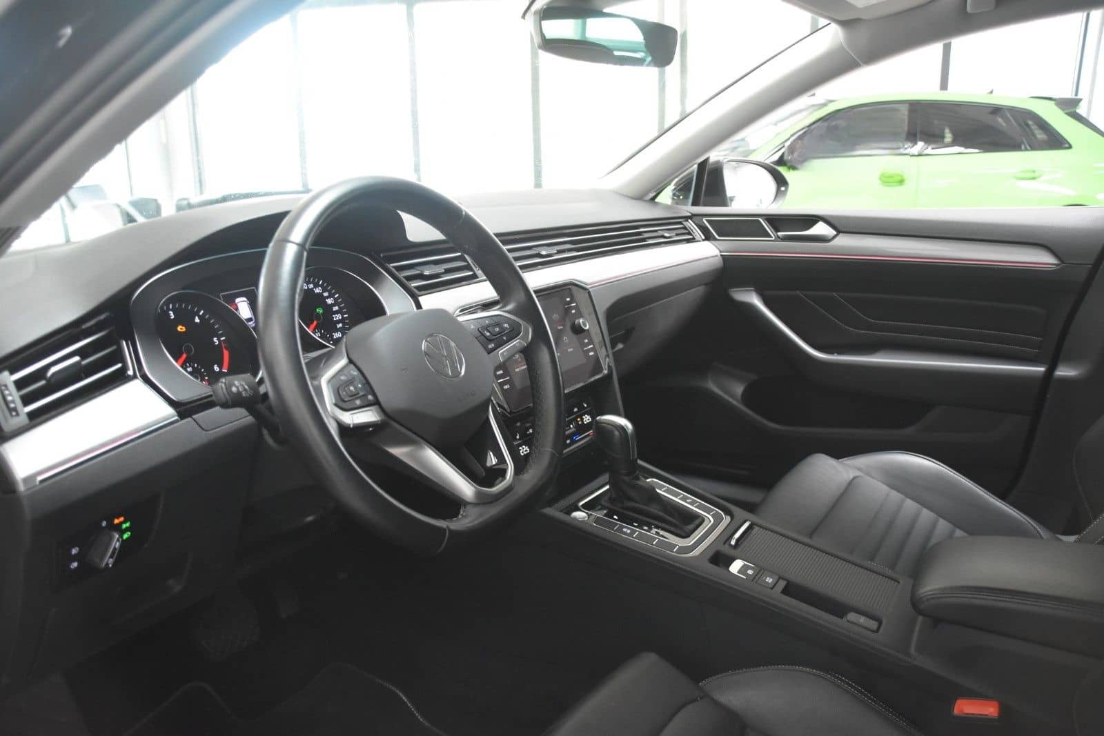 Volkswagen Passat Business DSG LED Navi Kam Leder ACC AHK foto 15