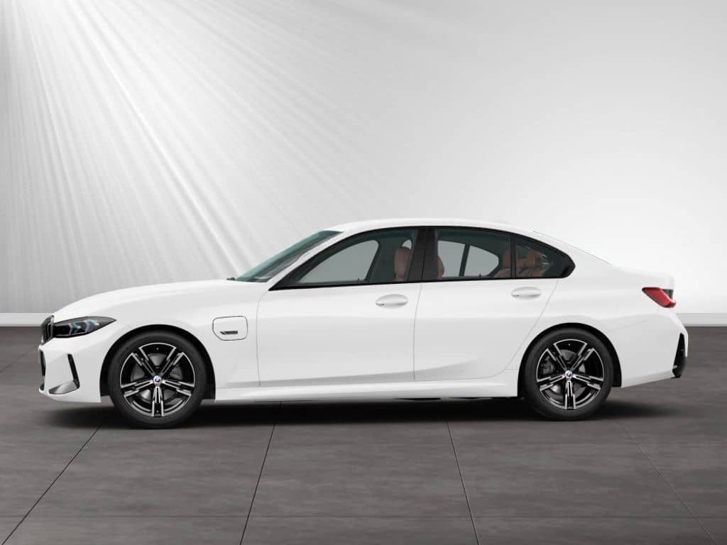 BMW 330e Limousine MSport PA LCProf HiFi foto 7