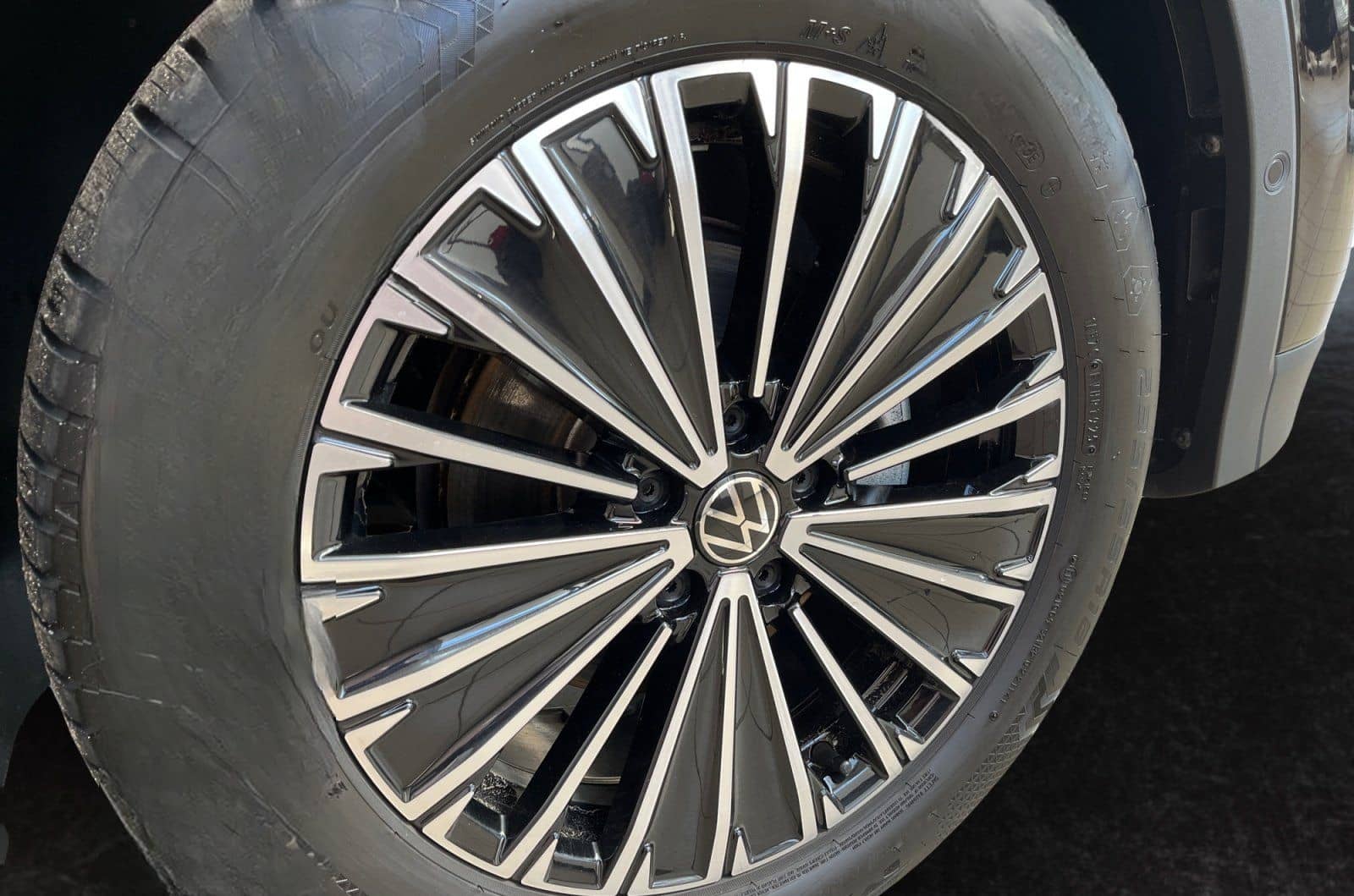 Volkswagen Tiguan Life 1.5 eTSI DSG IDA-SprachAssist 360°KA foto 15