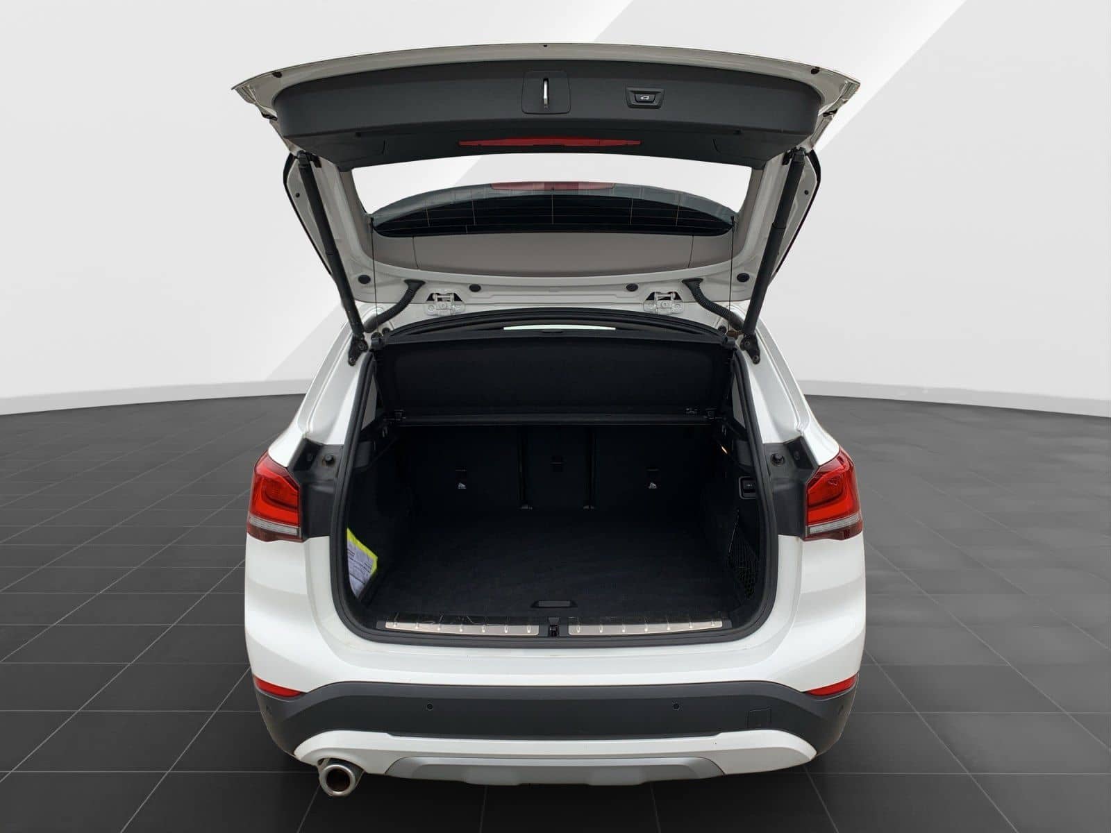 BMW X1 xDrive25e X LINE*18 ZOLL*M SPORT LENKRAD*AHK* foto 14