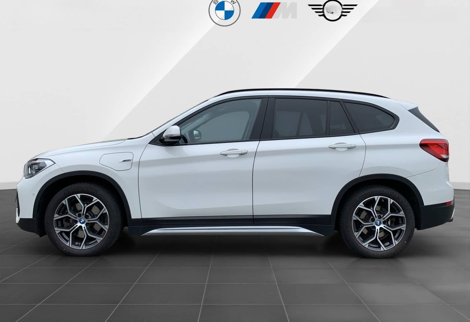 BMW X1 xDrive25e X LINE*18 ZOLL*M SPORT LENKRAD*AHK* foto 3