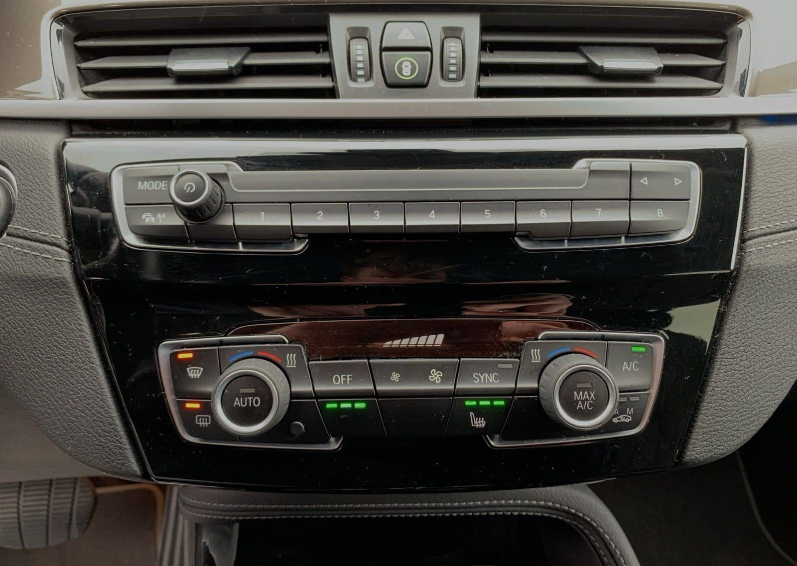 BMW X1 xDrive25e X LINE*18 ZOLL*M SPORT LENKRAD*AHK* foto 22