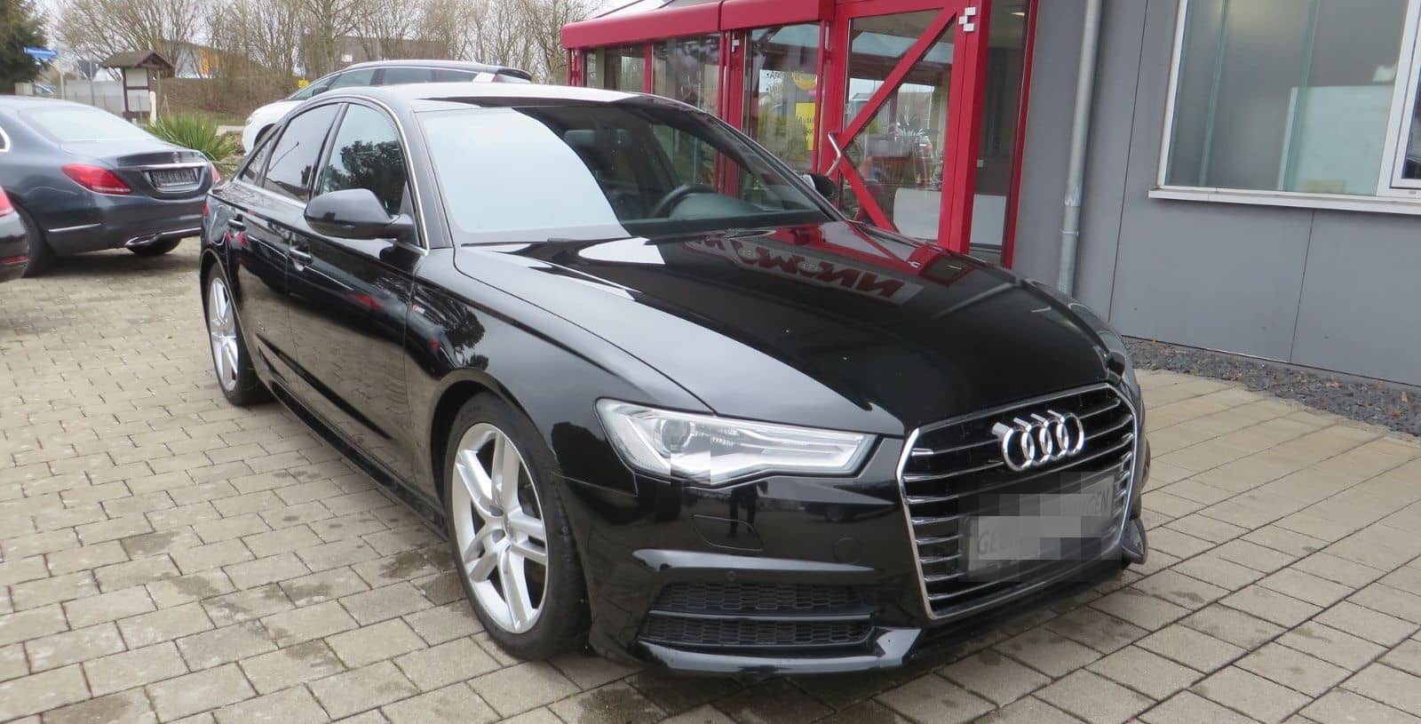 Audi A6 Lim. 2.0 TDI ultra S-Line foto 1