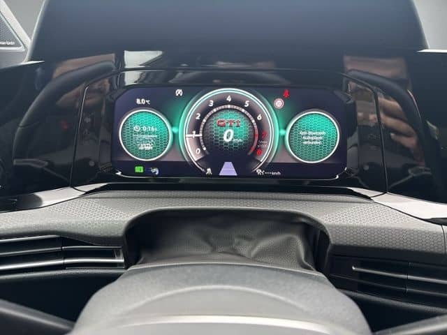 Volkswagen Golf VIII GTI Clubsport PANO+DCC+HEAD-UP+RFK+AKR foto 16