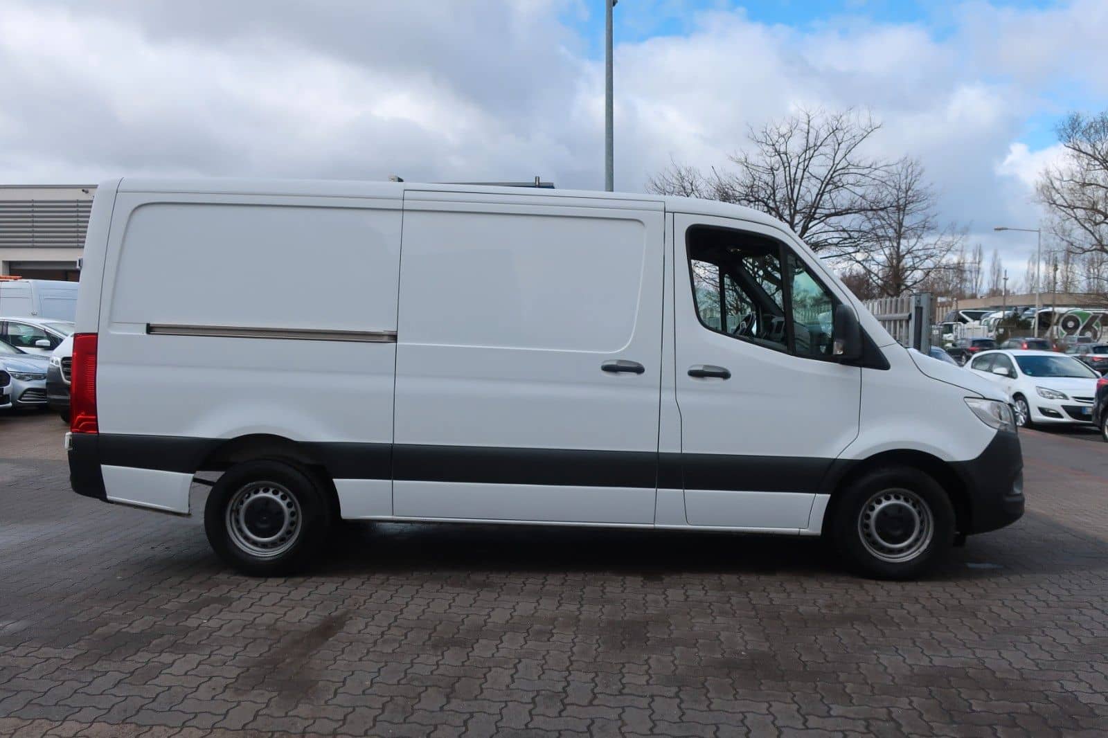 Mercedes-Benz Nr.300 Sprinter 317CDI 1.Hand / Klima / Autom. foto 6