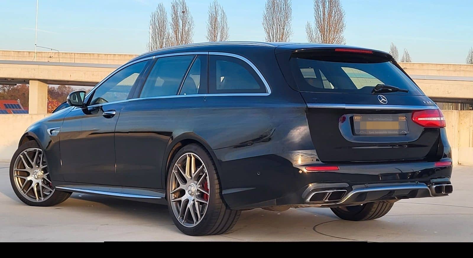 Mercedes-Benz E 63 AMG T 4Matic ATM 169TKM *Pano*360°*Head-Up* foto 22