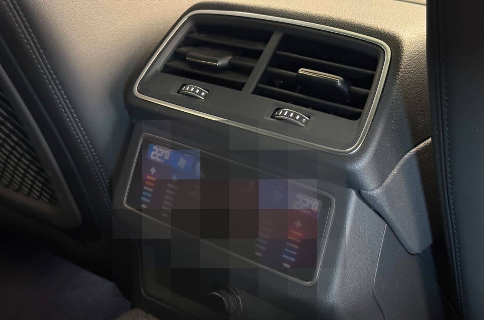 Audi RS6Avant4.0TFSI quattro/PANO/AHK/B&O/MwstVAT foto 25