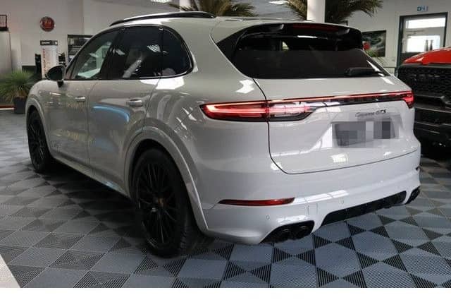 Porsche Cayenne GTS InnoDrive Head-Up Standh. Panorama foto 5