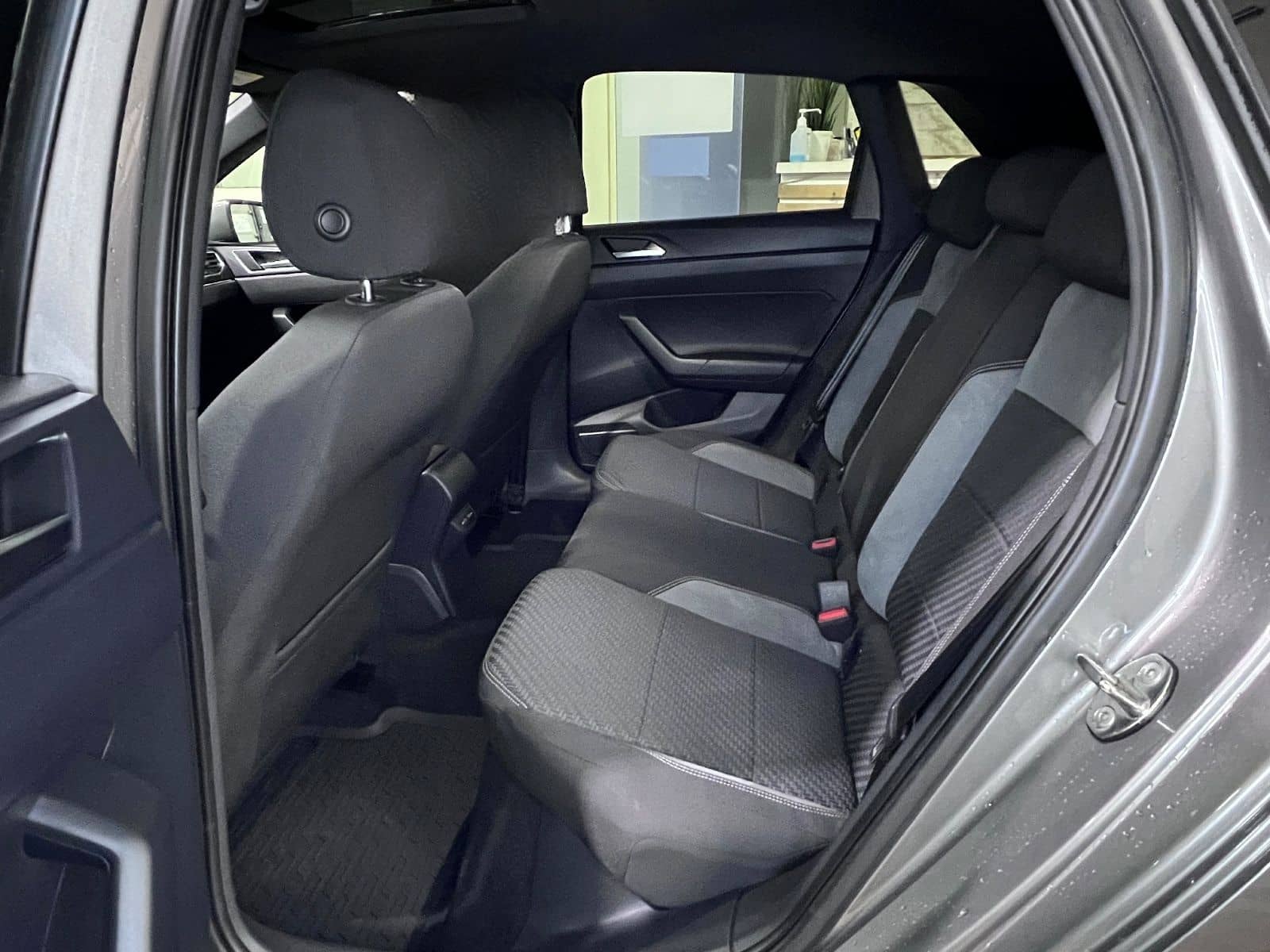 Volkswagen Polo VI R-Line /ACC/Schiebedach/Beats/PDC foto 9