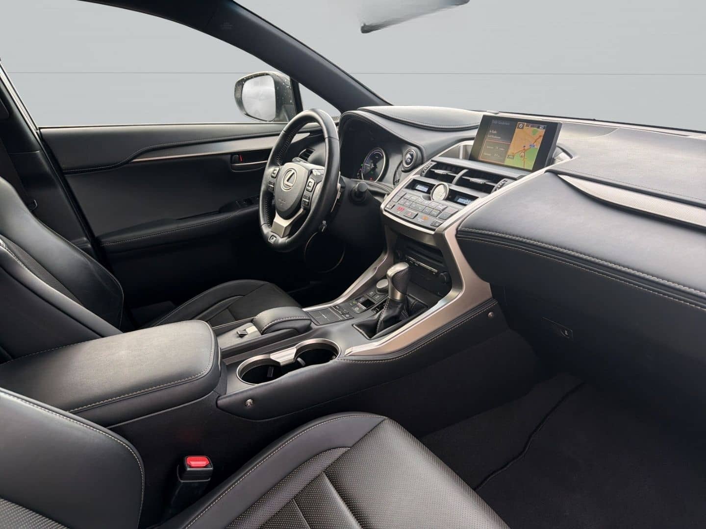 Lexus NX 300h E-Four F-Sport+Navi+Schiebedach+Sitzhzg+ foto 19