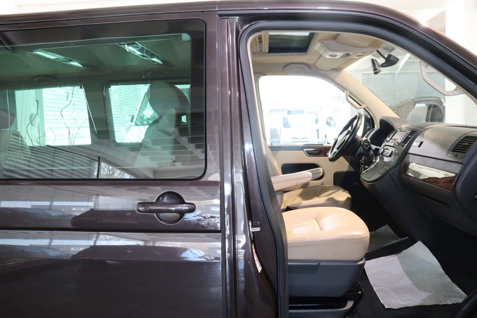 Volkswagen T5 Multivan *Automatik*7-Sitzer*Panorama*Tisch* foto 17