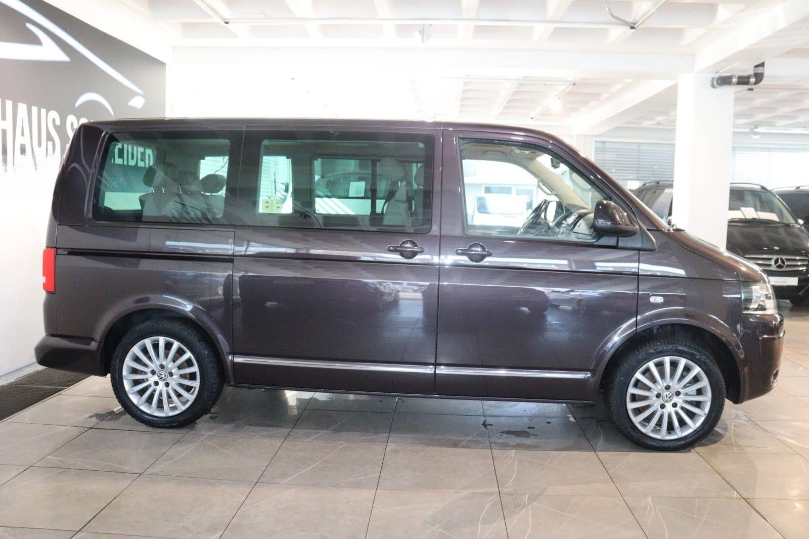 Volkswagen T5 Multivan *Automatik*7-Sitzer*Panorama*Tisch* foto 5