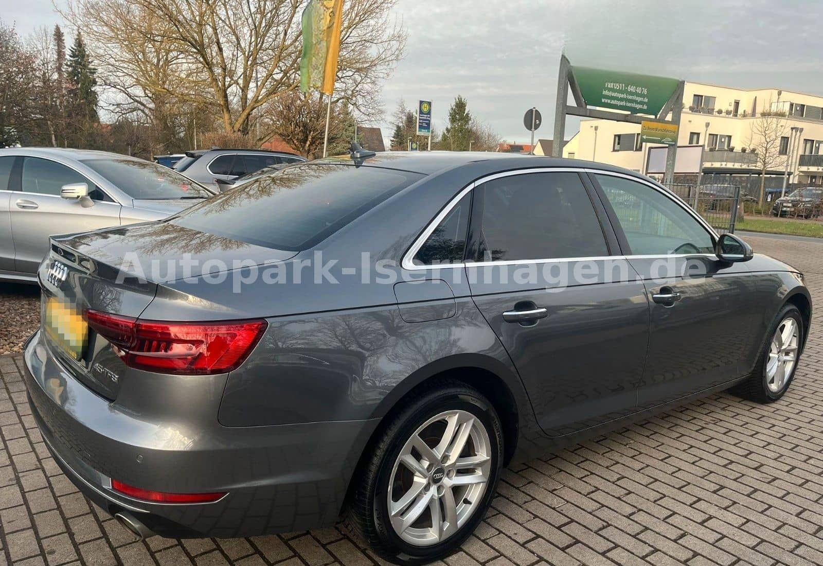 Audi A4 2.0 TFSI S-Tronic design*Keyless*Leder*Xenon* foto 4