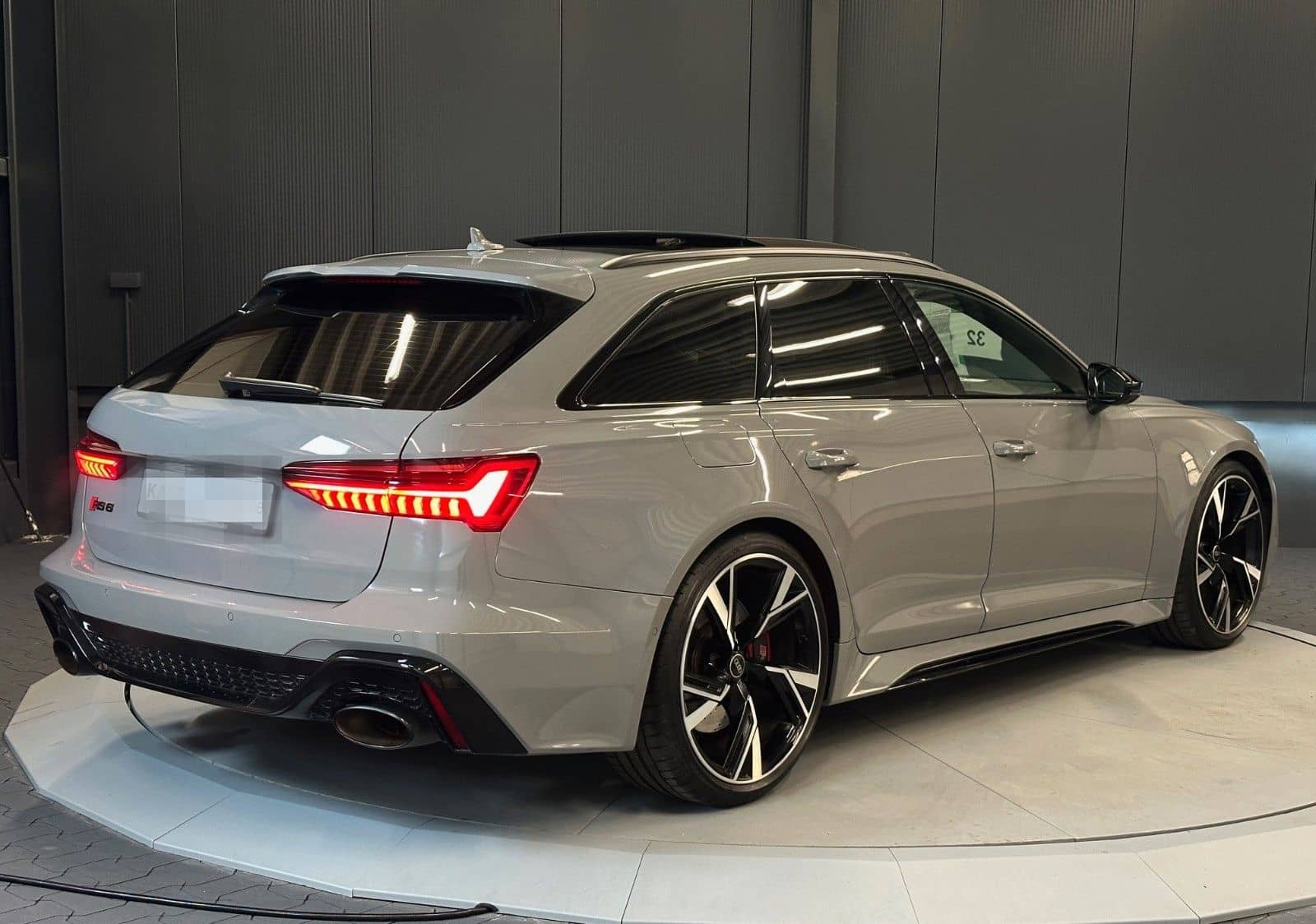 Audi RS6 Avant 4.0 TFSI quattro*Dynamik*PANORAMA*B&O* foto 5