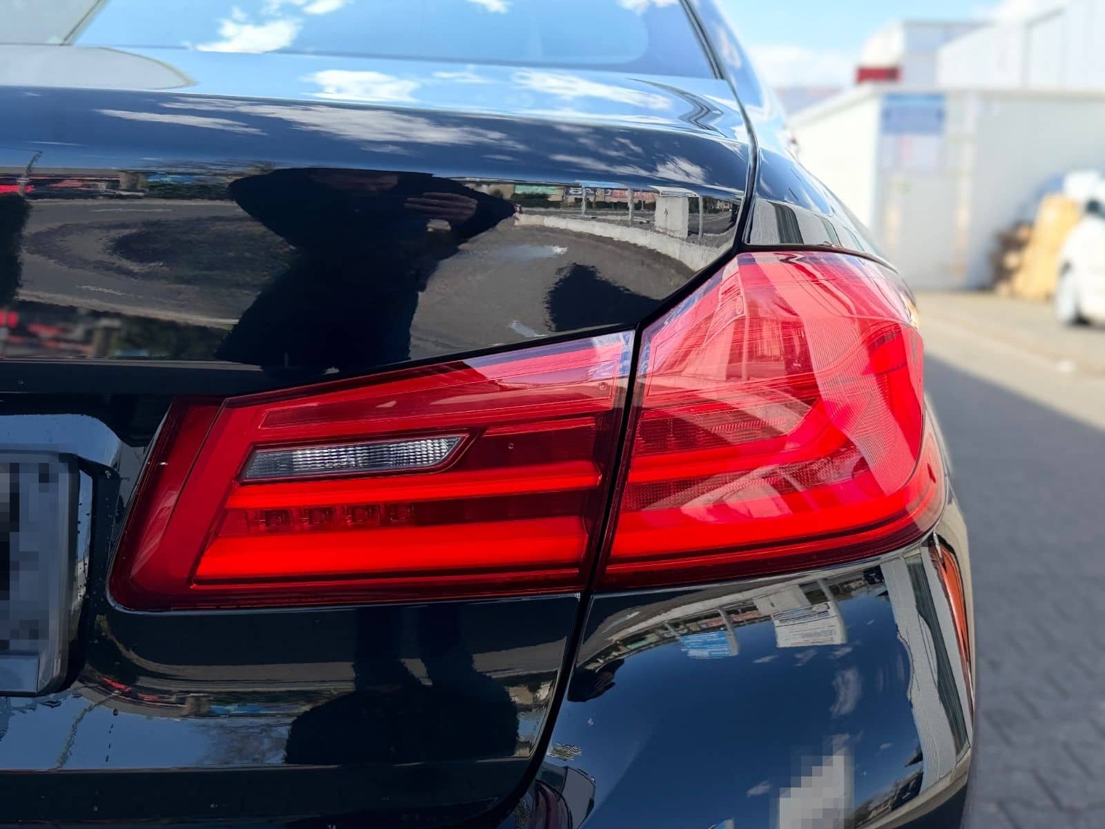 BMW 520 d Lim. Luxury Line LED/VirtualCock/Leder/AHK foto 6