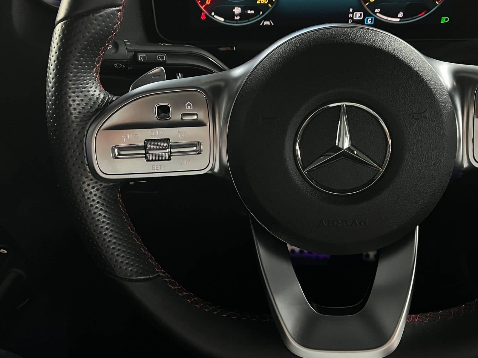 Mercedes-Benz B 200 *AMG LINE SPORTPAKET* LED*AMBIENTE+*KAMERA foto 23