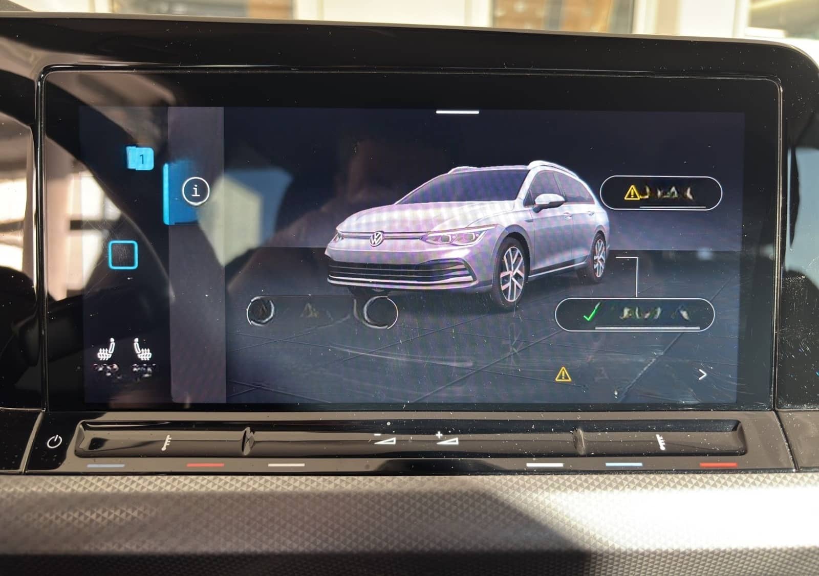 Volkswagen Golf VIII Variant 1.5 TSI ACTIVE +AHK+MATRIX+ foto 22