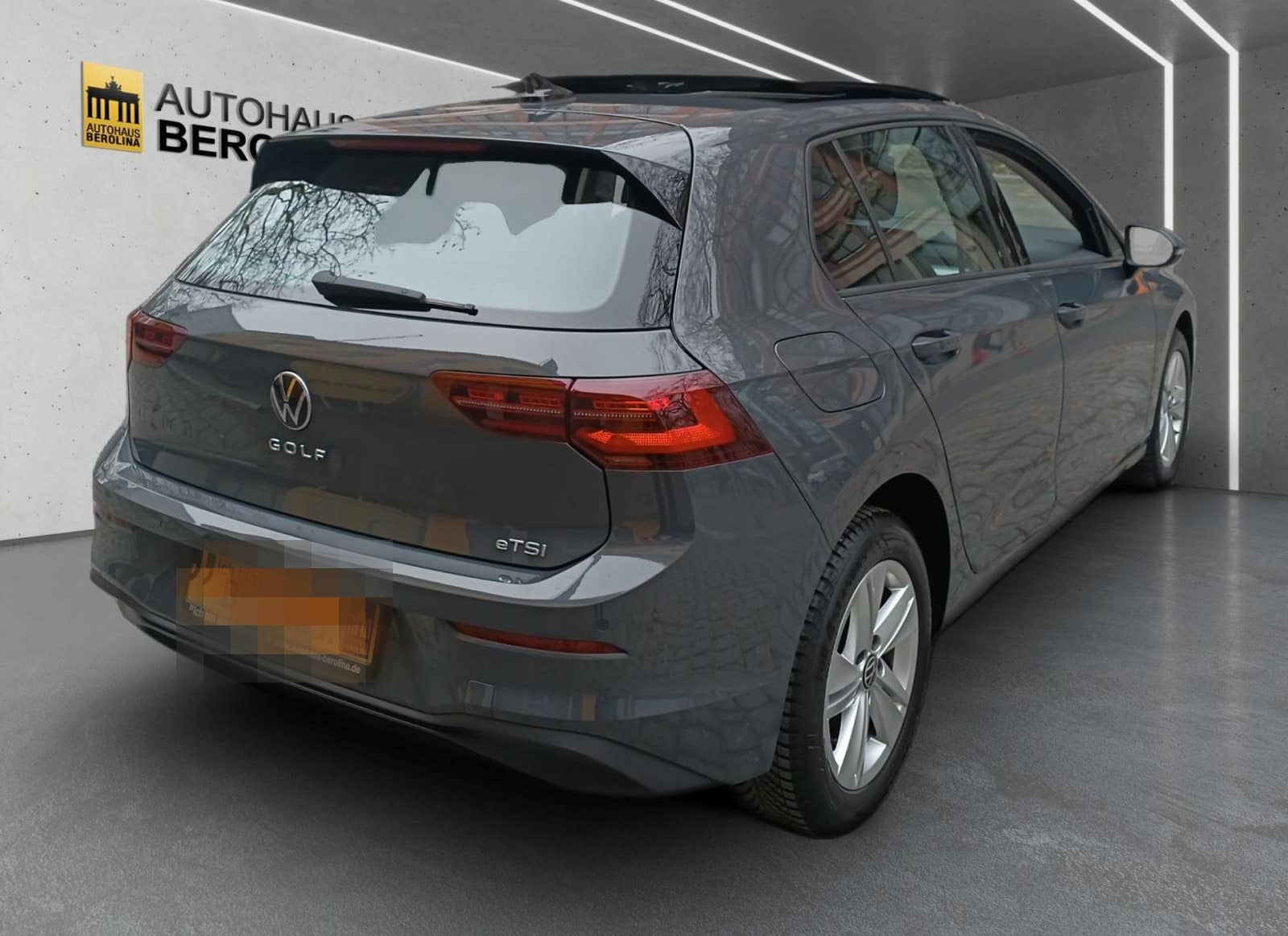 Volkswagen Golf VIII 1.0 eTSI Life DSG *PANO*IQ-MATRIX*HuD* foto 3