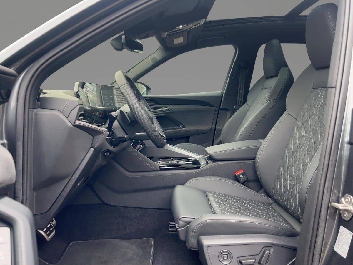 Audi Q5 TDI quattro S tronic 150 kW S line Pano Stand foto 8