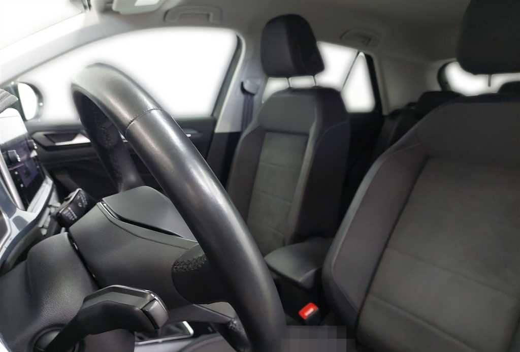 Volkswagen T-Roc 2.0 TDI Style Business AHK Rückfahrkamera foto 17