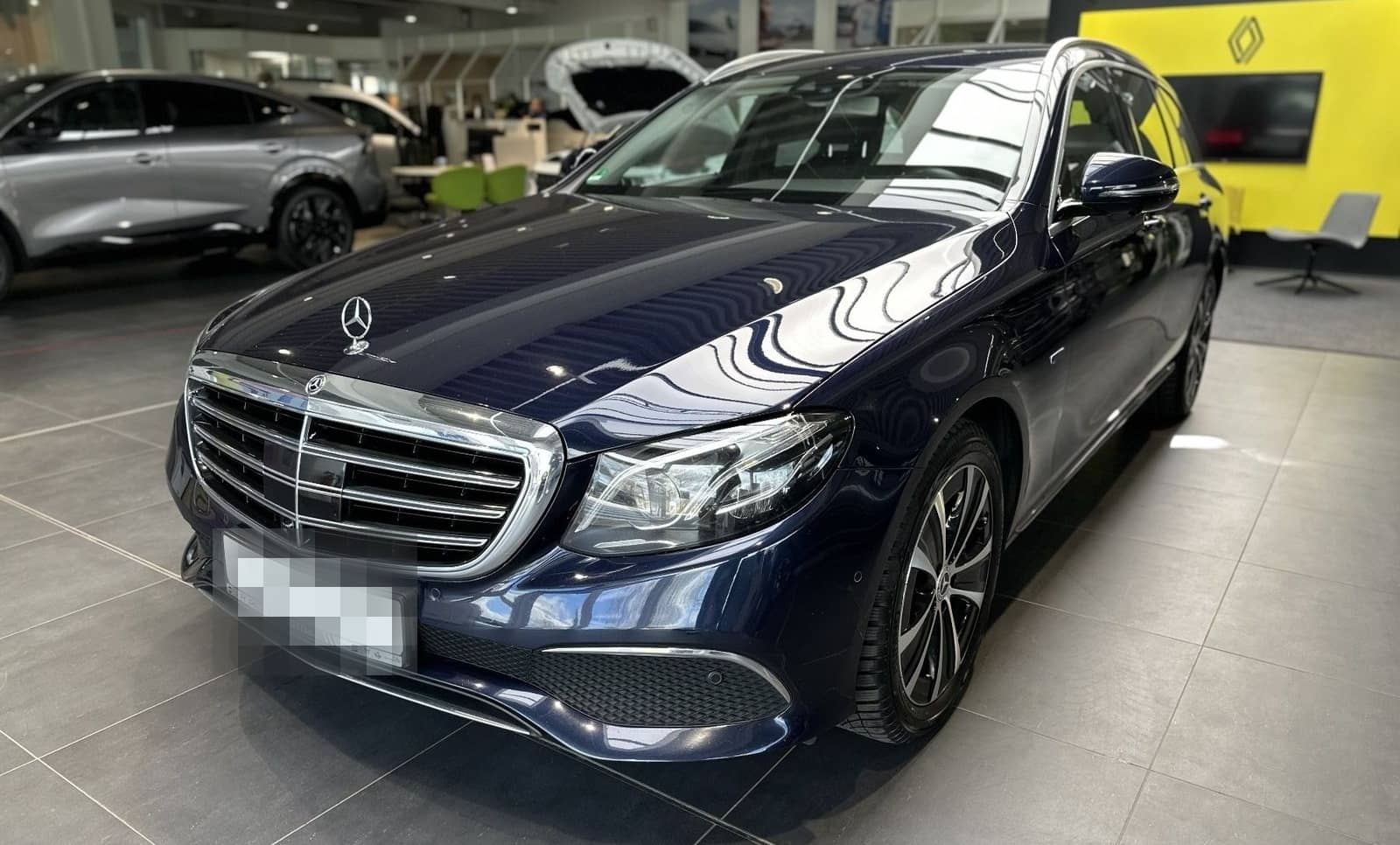 Mercedes-Benz E 300 de T-Modell Exclusive foto 1