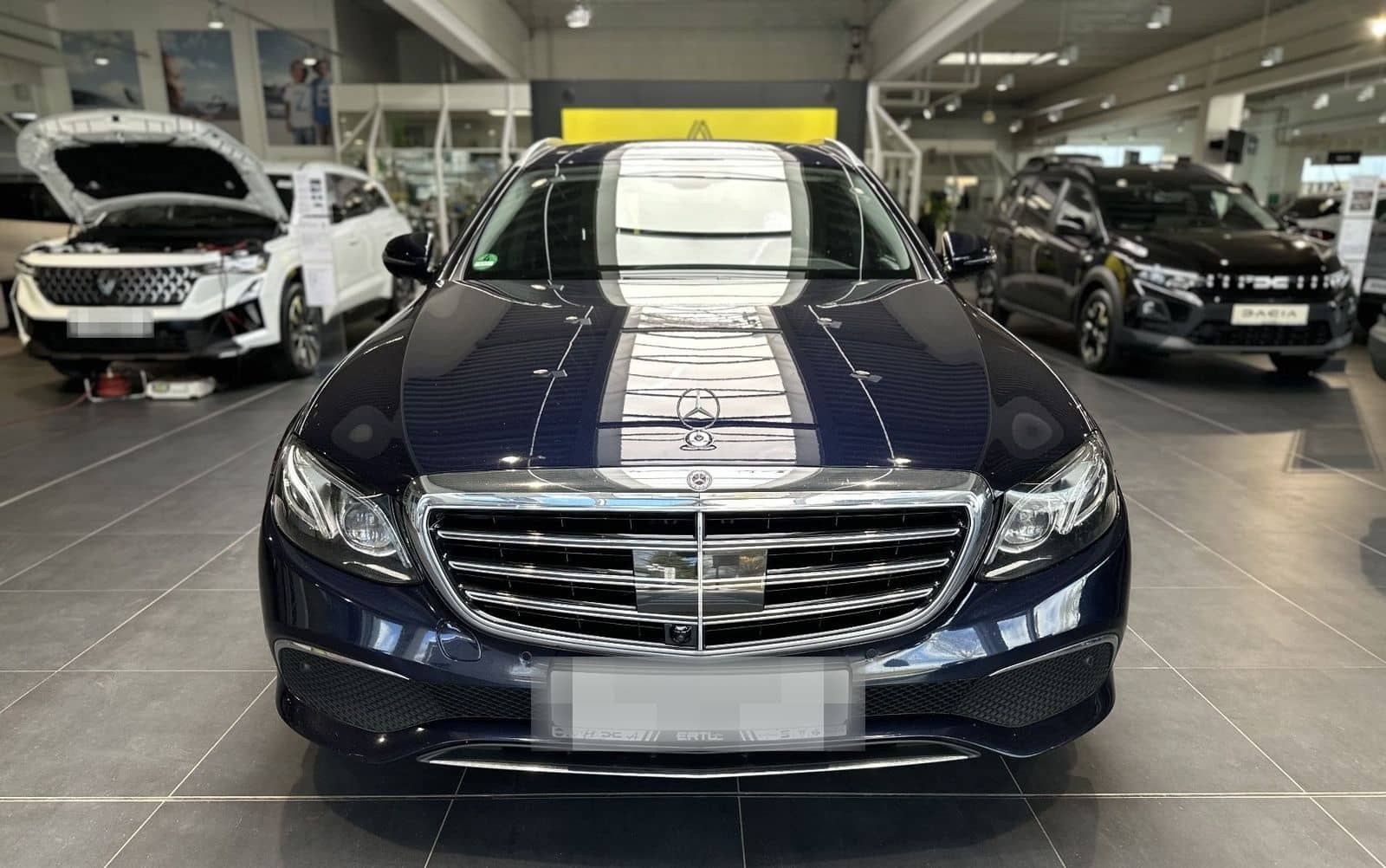 Mercedes-Benz E 300 de T-Modell Exclusive foto 2