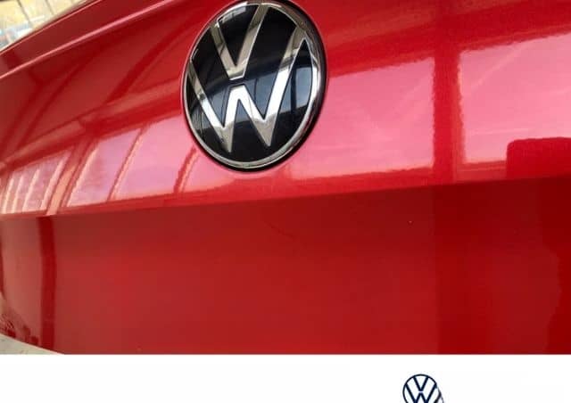 Volkswagen T-Roc STYLE TSI NAVI SITZHEIZUNG EINPARKHILFE LE foto 12