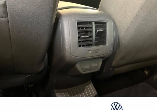 Volkswagen T-Roc STYLE TSI NAVI SITZHEIZUNG EINPARKHILFE LE foto 17