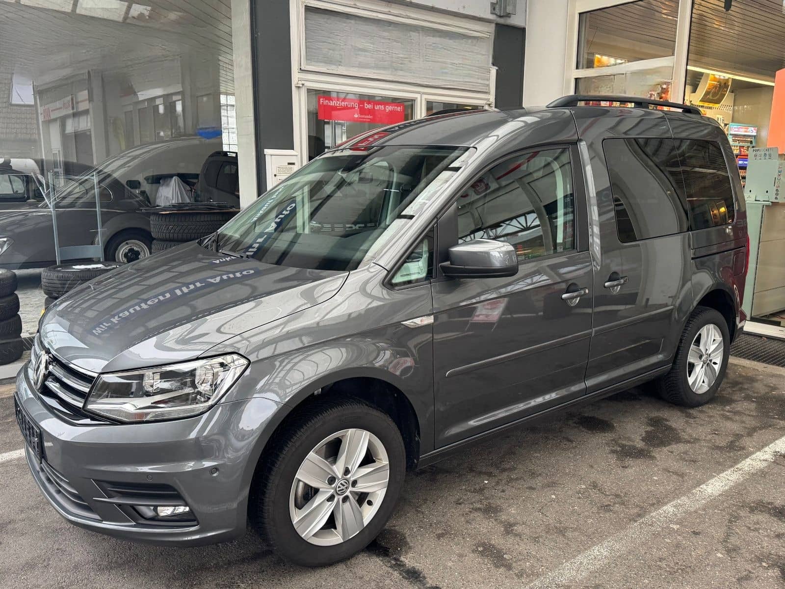 Volkswagen Caddy 1,4 TSI Comfortlin Navi AHK Sitz+ Standhzg foto 1
