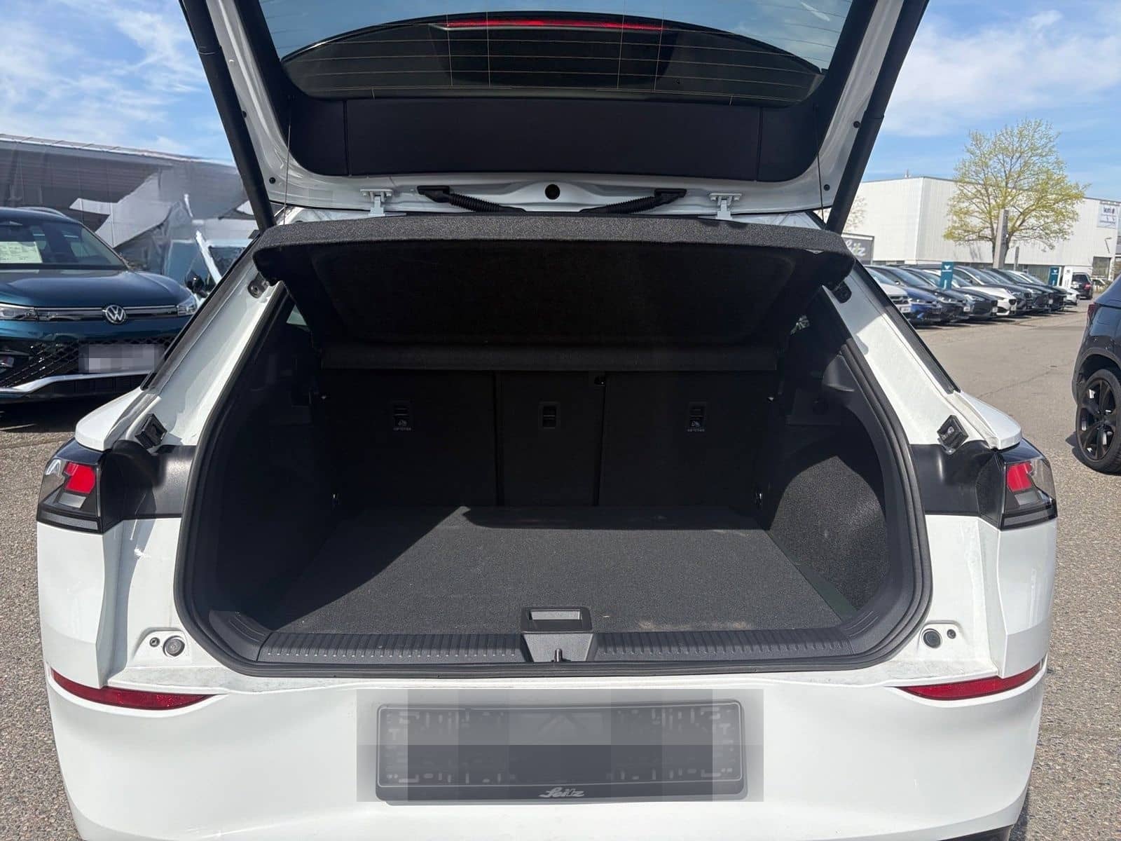 Volkswagen T-Roc 1.5 eTSI R-Line *HEAD-UP*MATRIX*KAMERA* foto 16