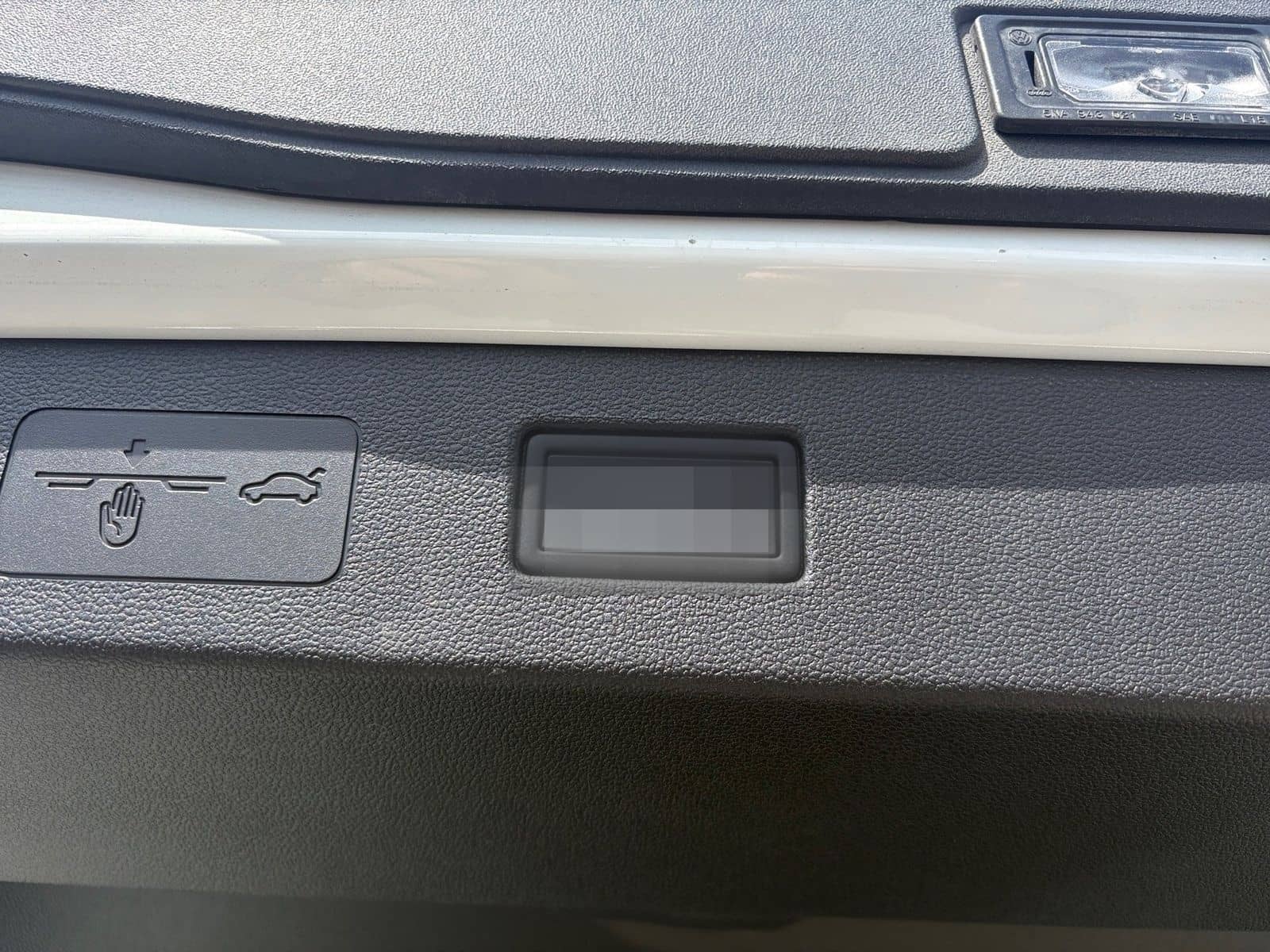 Volkswagen T-Roc 1.5 eTSI R-Line *HEAD-UP*MATRIX*KAMERA* foto 17