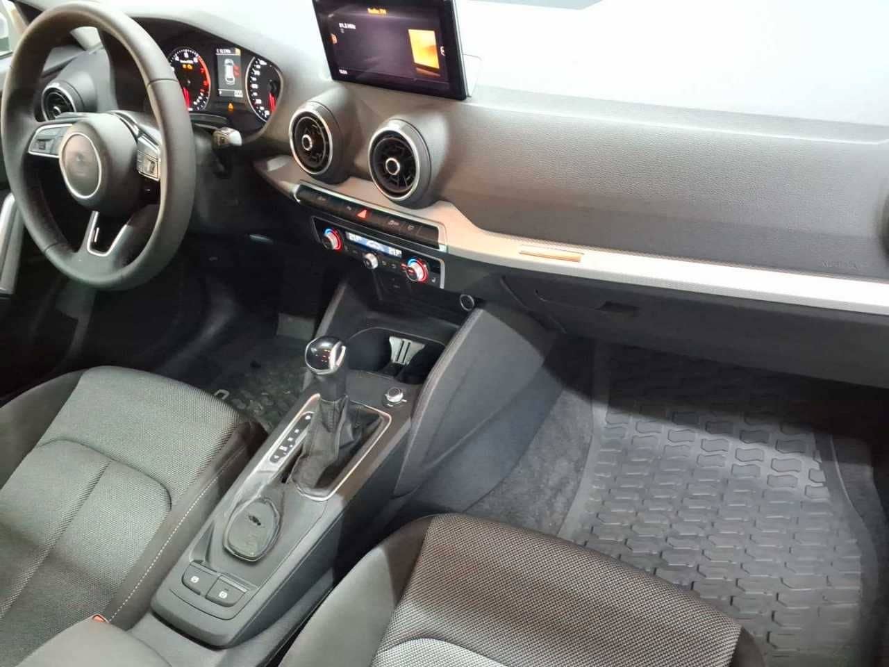 Audi Q2 35 TFSI S tronic advanced KAM SHZ APP foto 6