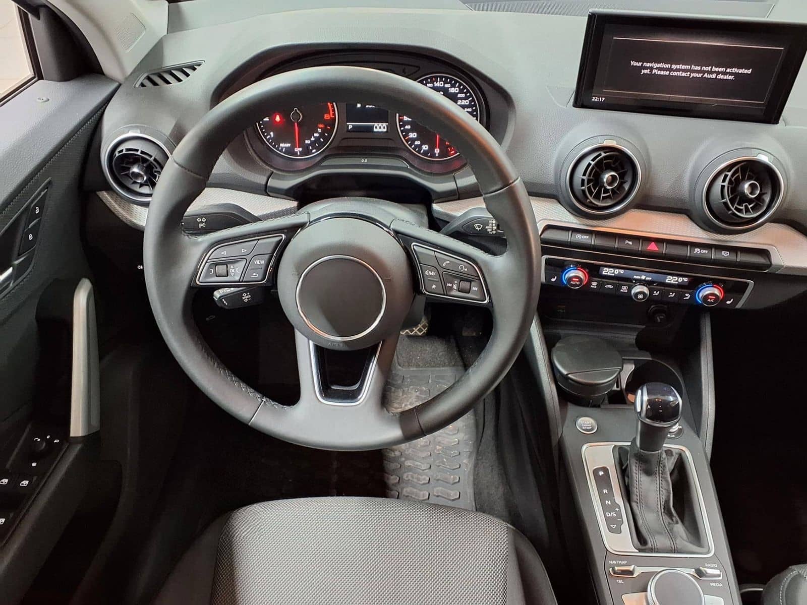 Audi Q2 35 TFSI S tronic advanced BLIS KAM foto 3