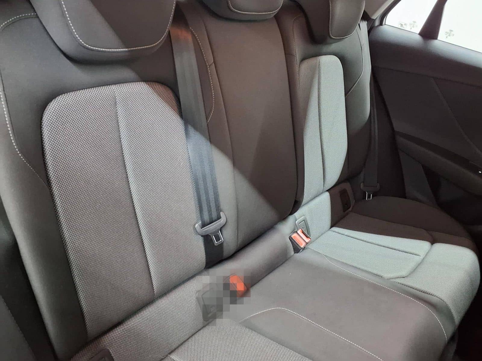 Audi Q2 35 TFSI S tronic advanced BLIS KAM foto 7