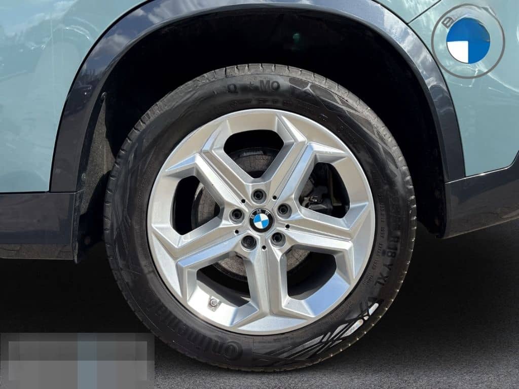 BMW X1 xDrive23d x-Line Pano ACC HUD H&K Ad. LED foto 7