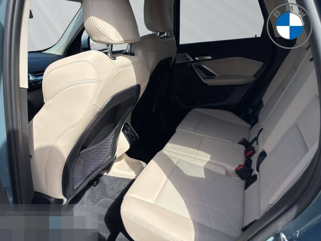 BMW X1 xDrive23d x-Line Pano ACC HUD H&K Ad. LED foto 9