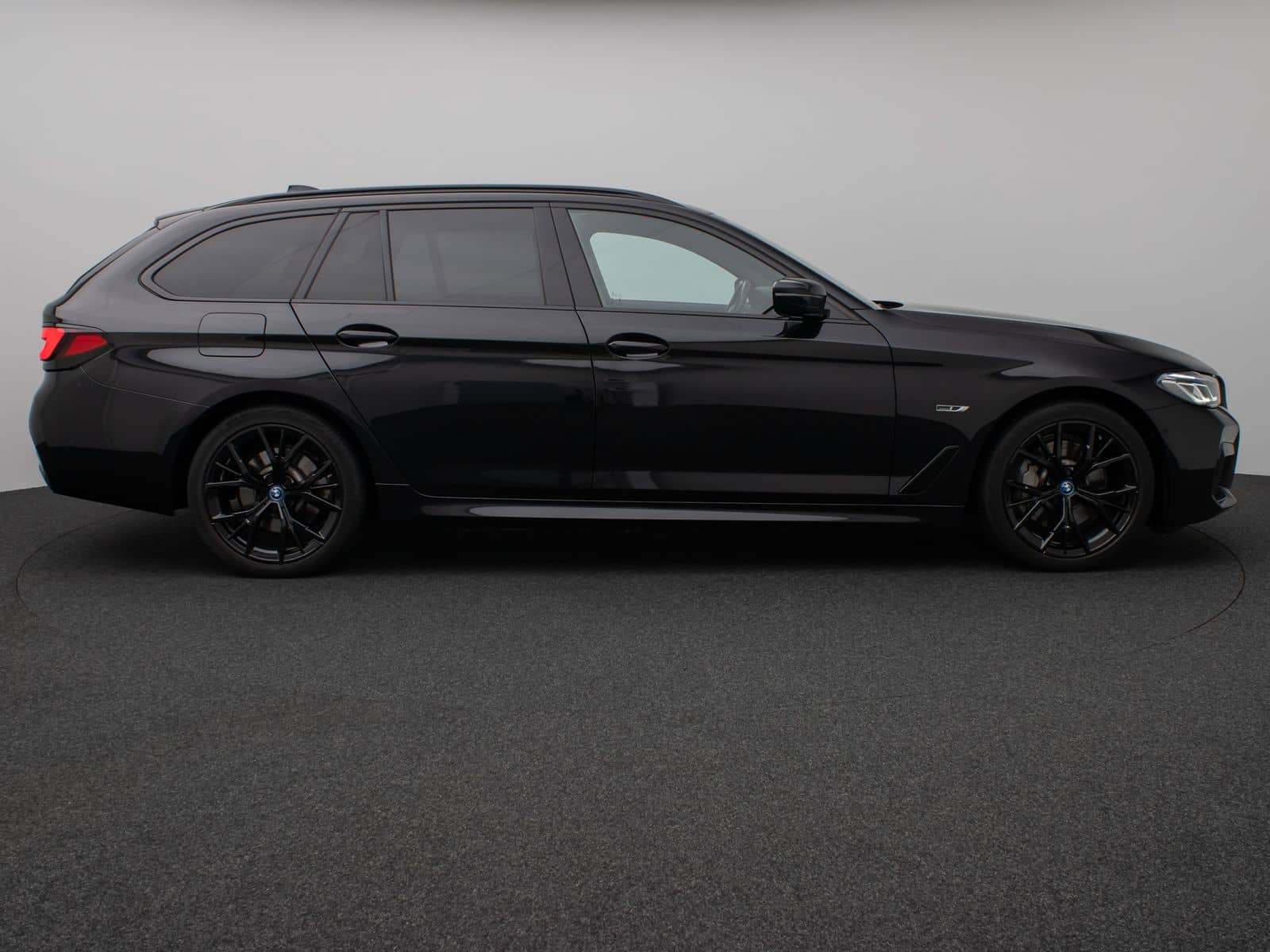 BMW 530e xD M Sport Kamera Laser HUD DAB H/K Komfort foto 5