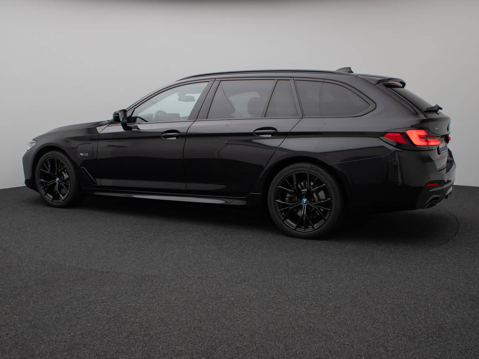 BMW 530e xD M Sport Kamera Laser HUD DAB H/K Komfort foto 10