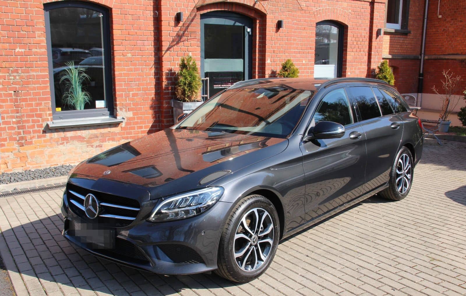 Mercedes-Benz C 200 d Avantgarde LED&Navi&Leder&Kamera foto 1