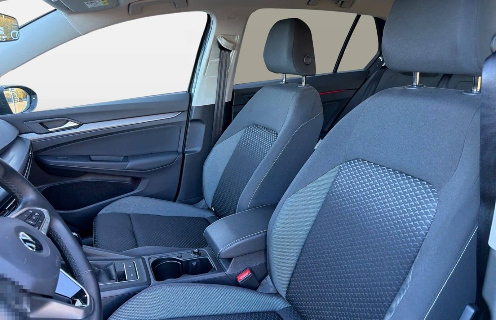 Volkswagen Golf VIII Lim. 1.5 TSI Active STHZ LED+ RFK HuD foto 6