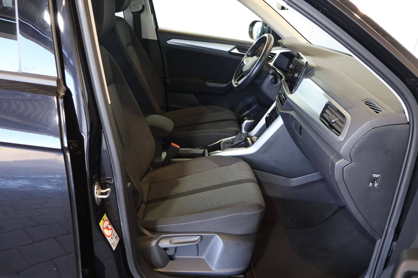 Volkswagen T-Roc 2.0 TDI Life AID+ACC+KAM+LED+CARPLAY+18" foto 15