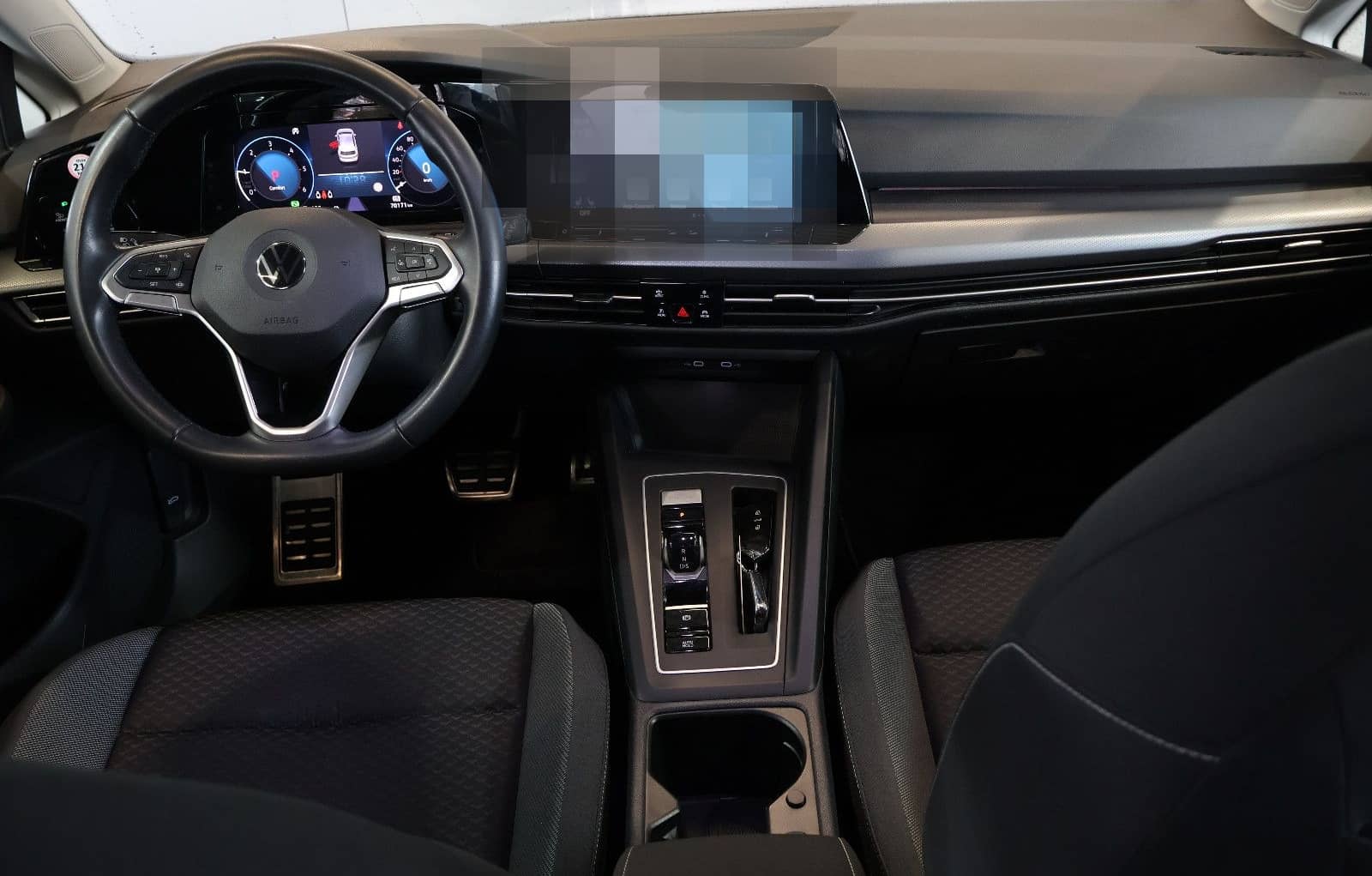 Volkswagen Golf VIII 2.0 TDI Active AID+ACC+LED+KAM+17"+AHK foto 7