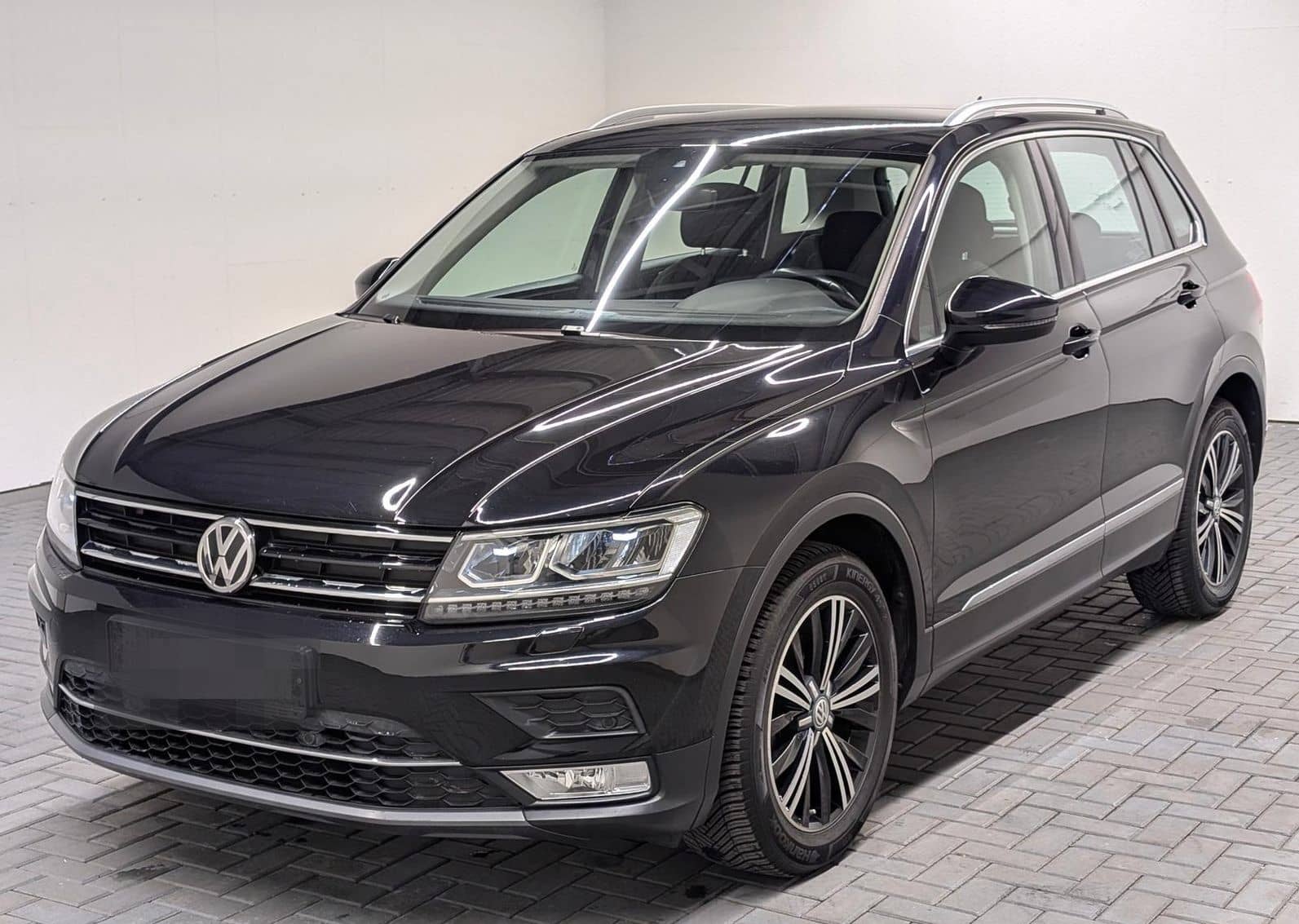 Volkswagen Tiguan Highline LED/Navi/ACC/SHZ/PDC/elHeck/18LM foto 1