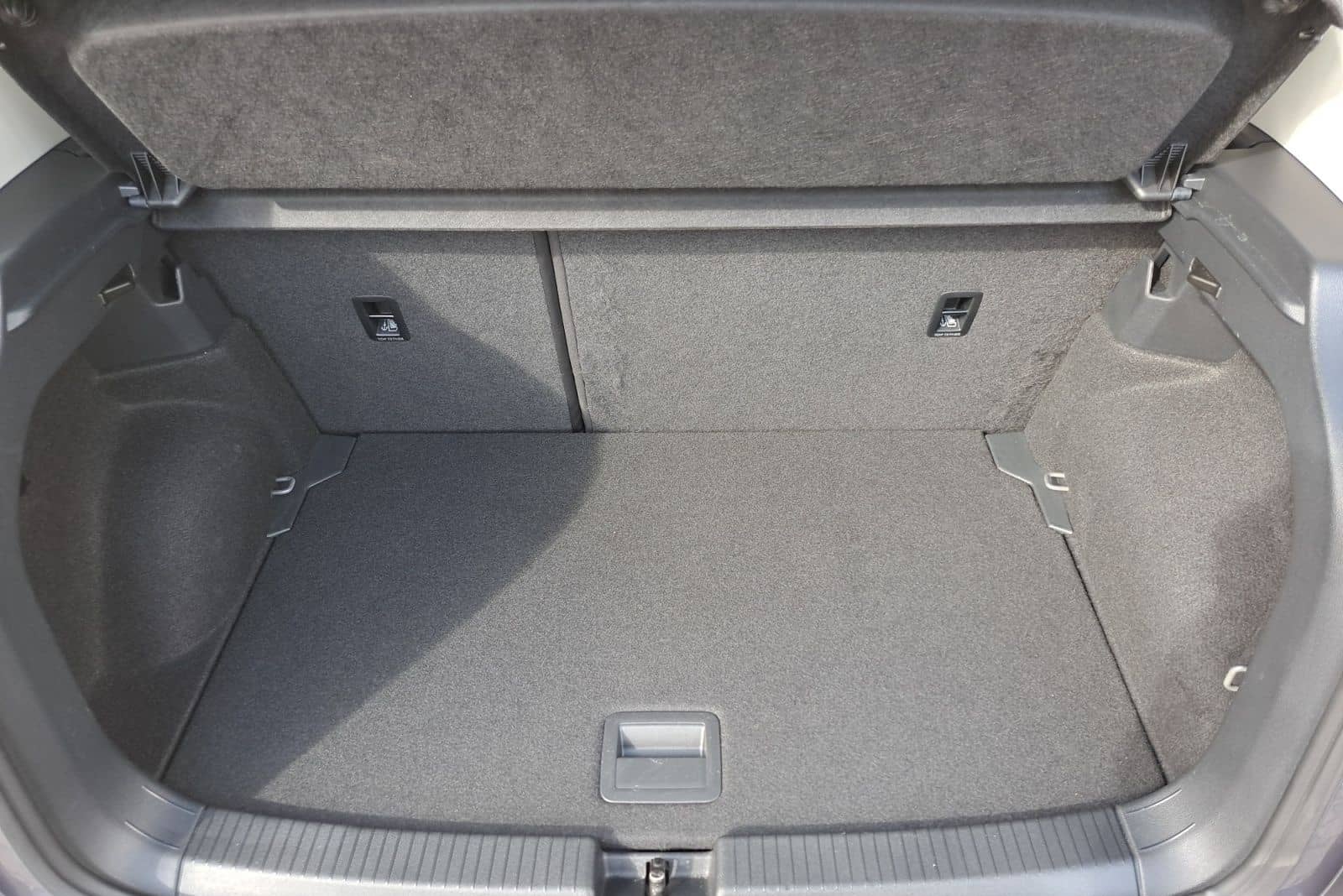 Volkswagen T-Cross Life 1.0 TSI APP DAB TEL PDC SHZ foto 13