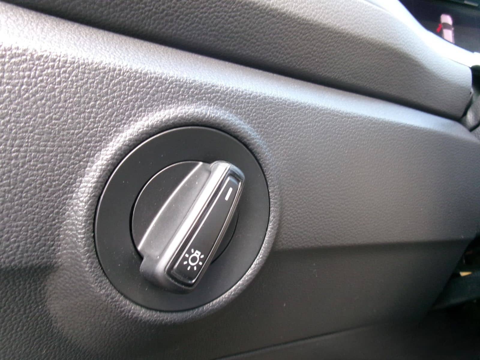 Volkswagen T-Roc 1.0 TSI Life Navi SHZ PDC DAB+ LED APP foto 14