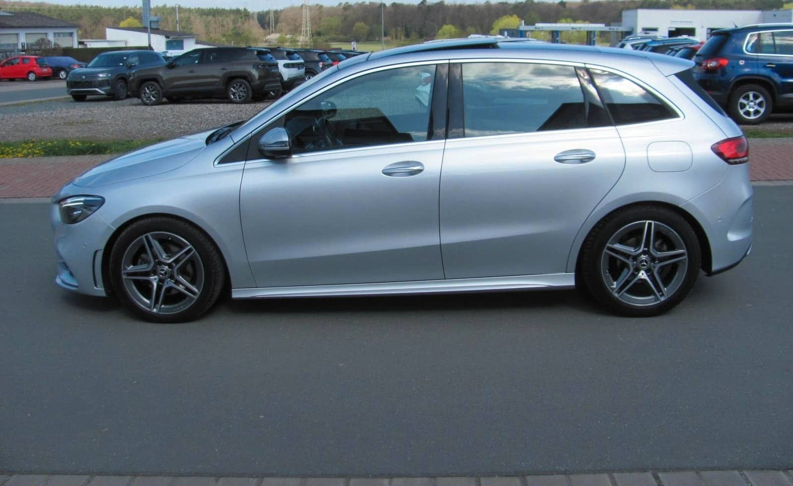 Mercedes-Benz B 200 d AMG foto 3