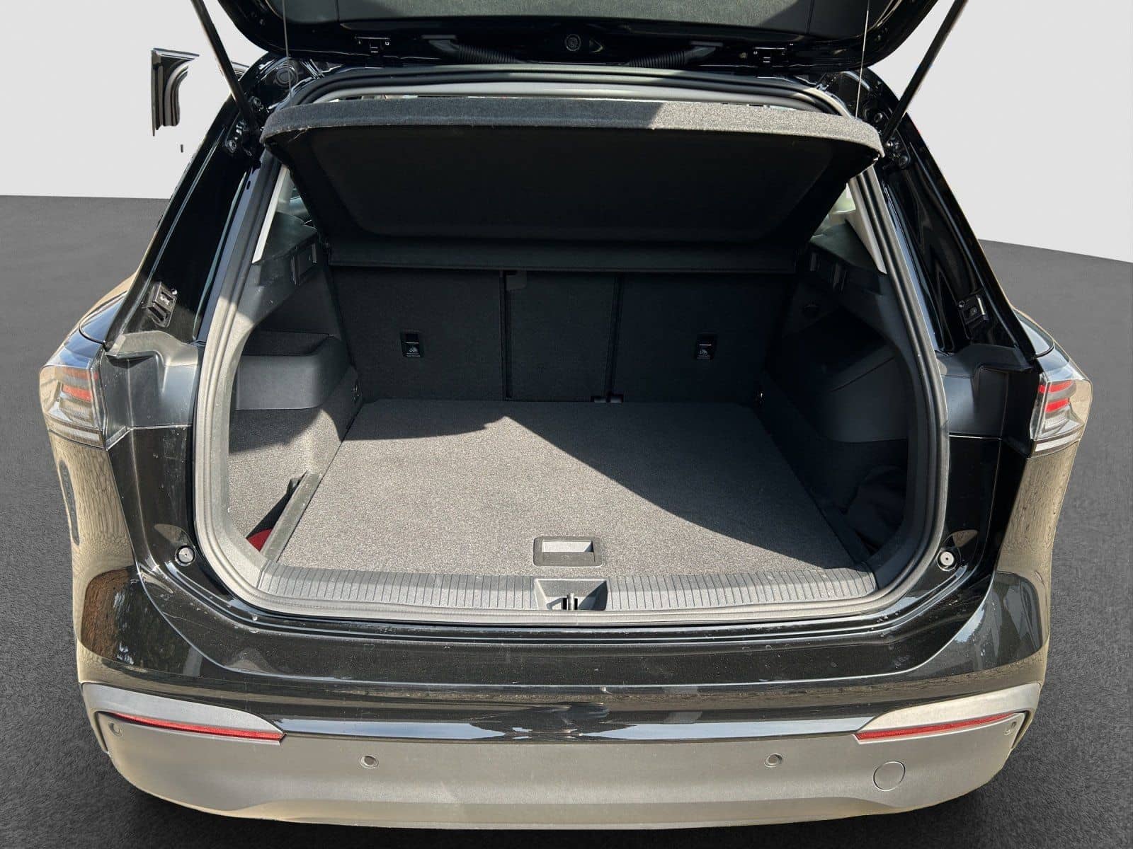 Volkswagen Tiguan 2.0 TDI DSG Goal NAVI AHK KAMERA DIG.COCK foto 24